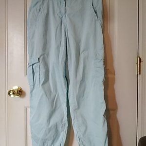 Women's cargo capris sea blue size 8